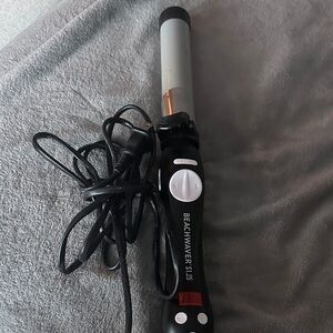 The Beachwaver Co. Black and Silver Rotating Styler